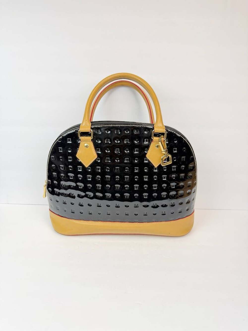 Arcadia Italian Dome Satchel Handbag in Black Patent Leather with Beige Trim